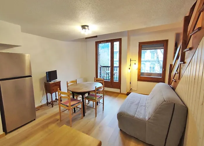 Reves De Montagne, T2 Bis, Luchon, Wifi, Parking Gratuit, 4 Personnes 公寓 *