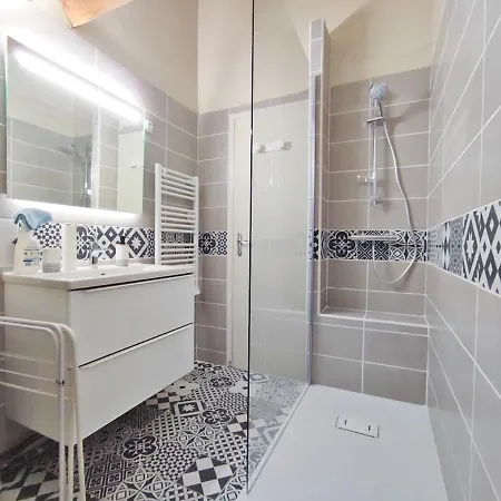 Rêves De Montagne, T2 Bis, Luchon, Wifi, Parking Gratuit, 4 Personnes Appartement